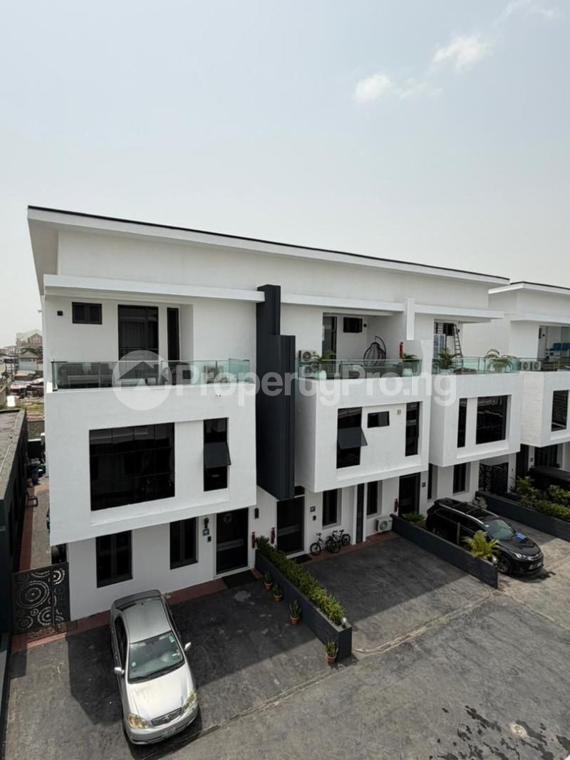 5 bedroom House for sale ONIRU Victoria Island Lagos