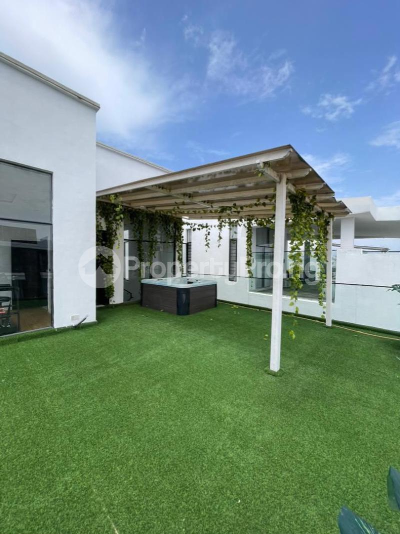 5 bedroom House for sale Chevron Lekki Lagos