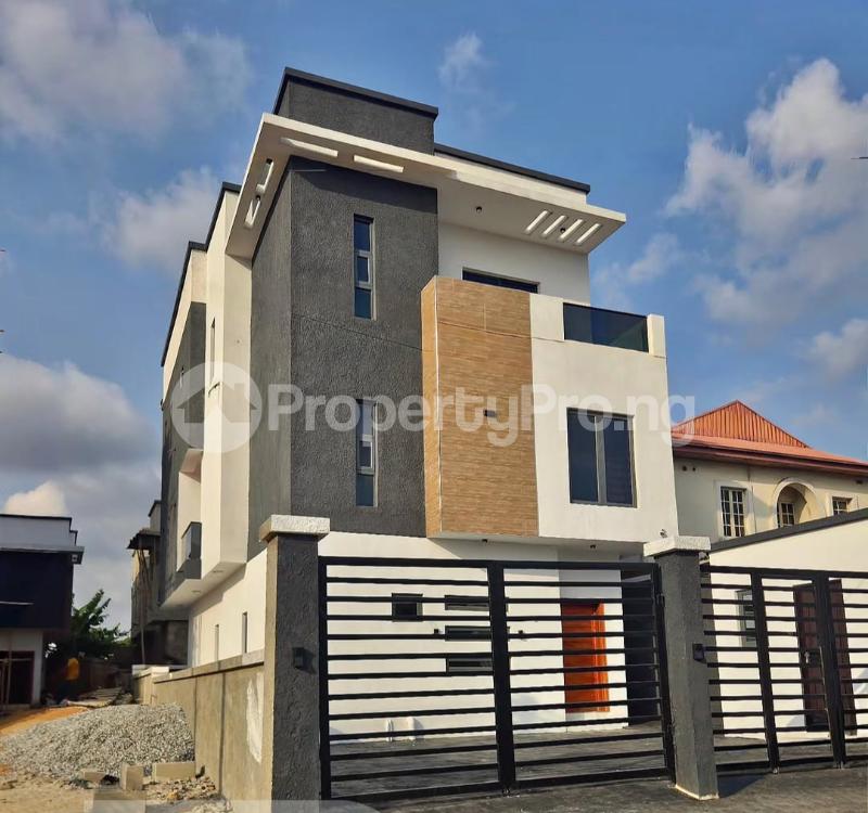 5 bedroom House for sale Gbagada Lagos