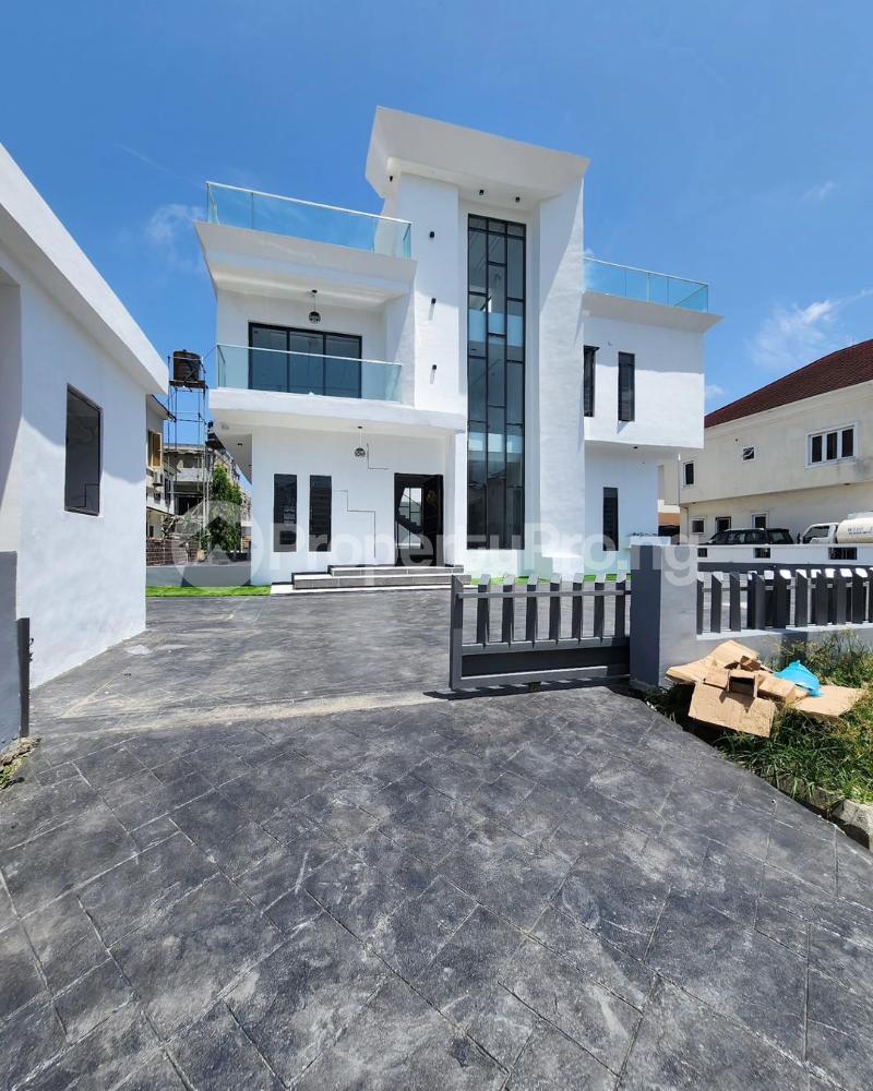 5 bedroom House for sale Osapa london Lekki Lagos