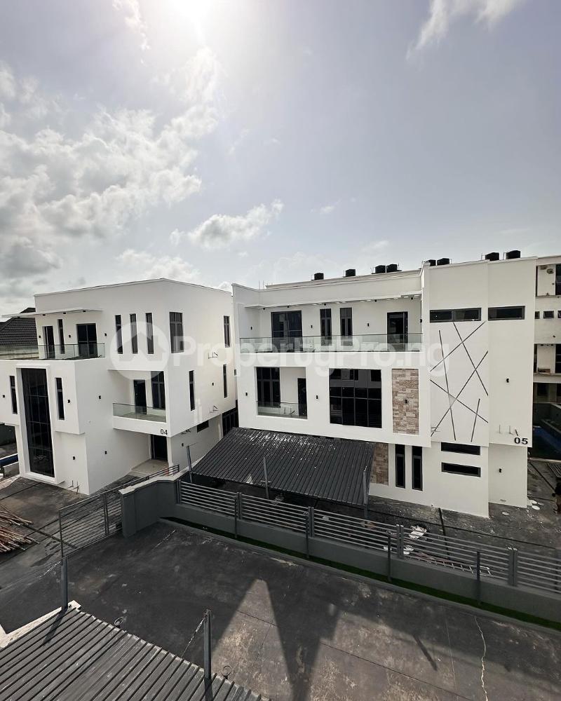 5 bedroom House for sale Osapa london Lekki Lagos