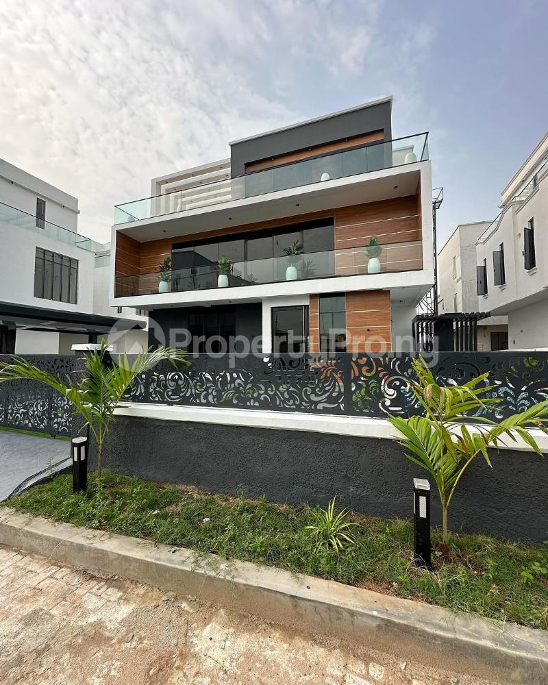 5 bedroom House for sale Osapa london Lekki Lagos