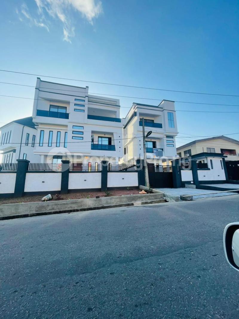 5 bedroom House for sale Magodo GRA Phase 2 Kosofe/Ikosi Lagos