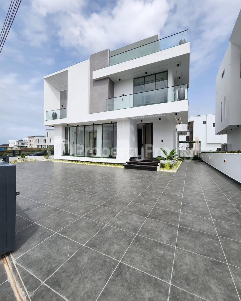 5 bedroom House for sale Osapa london Lekki Lagos