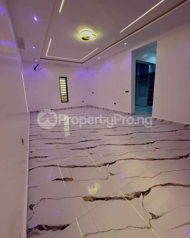 5 bedroom House for sale Magodo GRA Phase 1 Ojodu Lagos