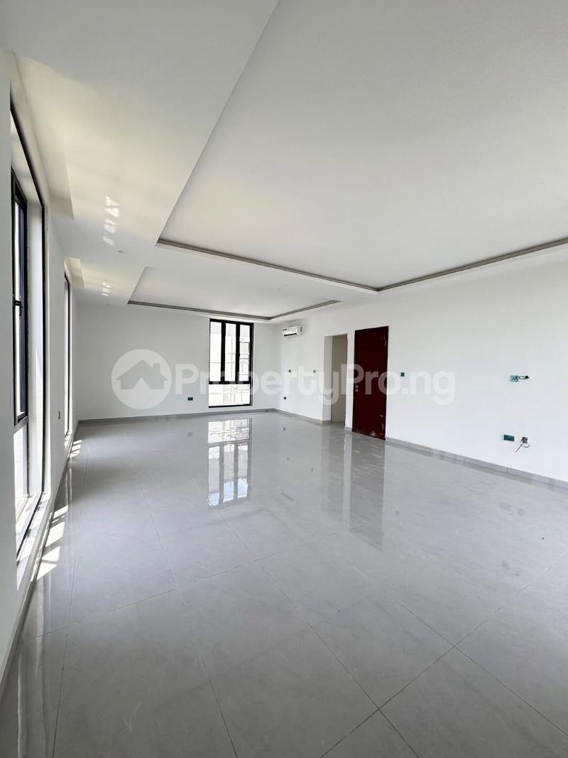 5 bedroom House for sale Banana Island Ikoyi Lagos