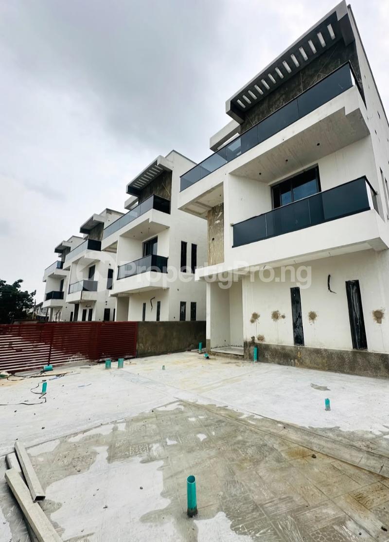 5 bedroom House for sale Omole phase 1 Ojodu Lagos