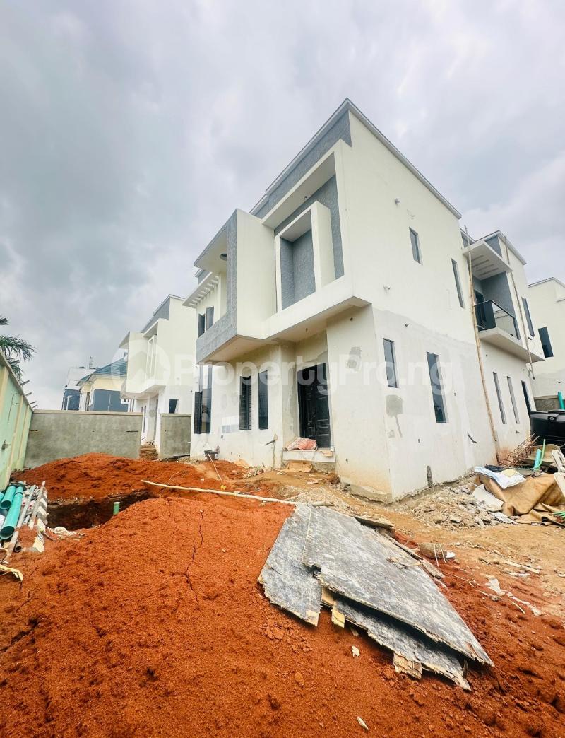 5 bedroom House for sale Omole phase 2 Ojodu Lagos