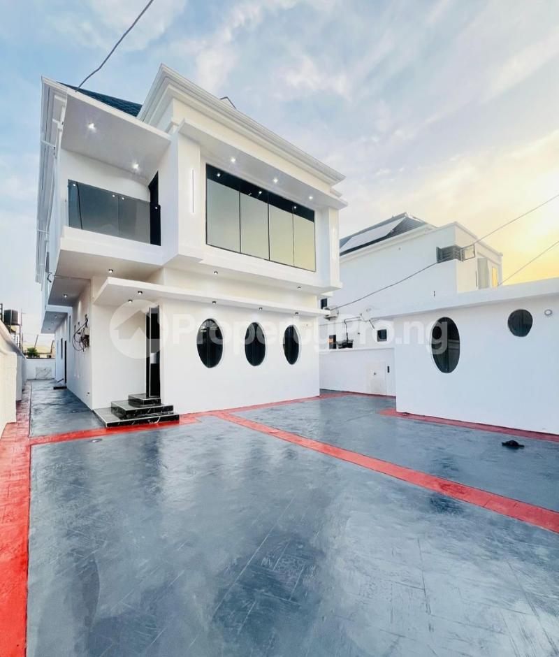 5 bedroom House for sale Adeniyi Jones Ikeja Lagos