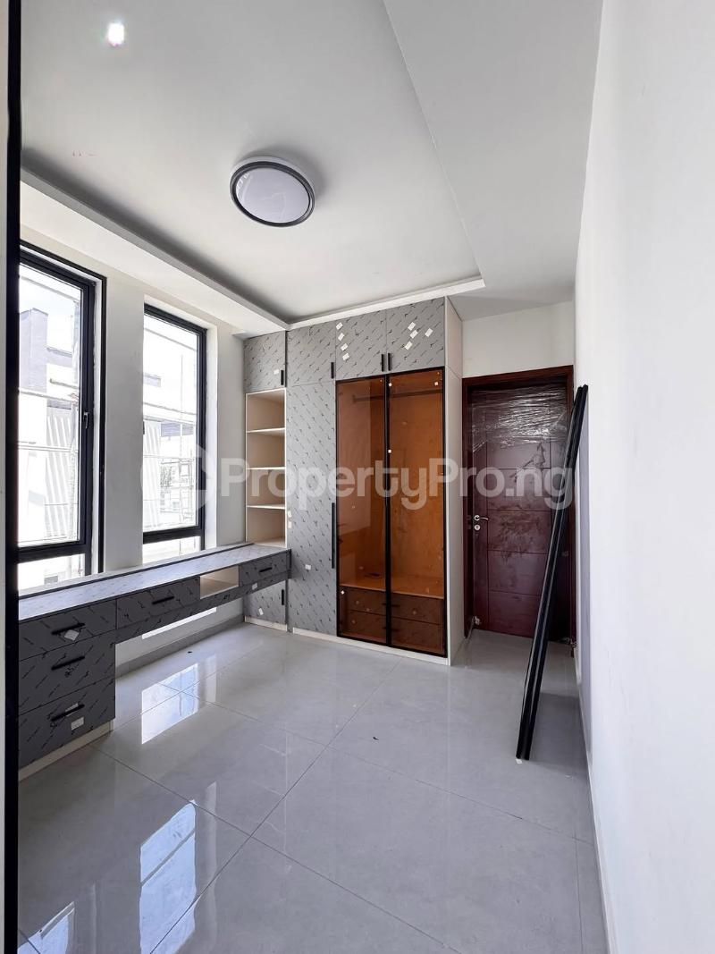 5 bedroom House for sale Banana Island Ikoyi Lagos