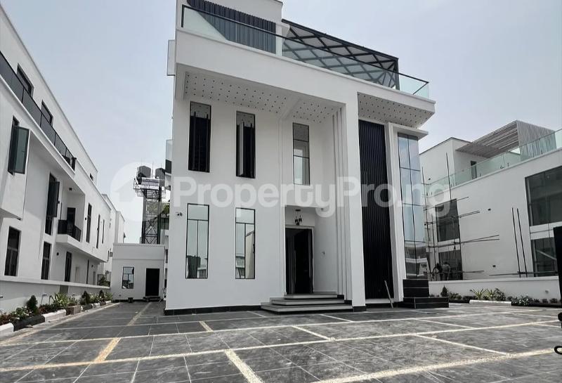 5 bedroom House for sale Osapa london Lekki Lagos