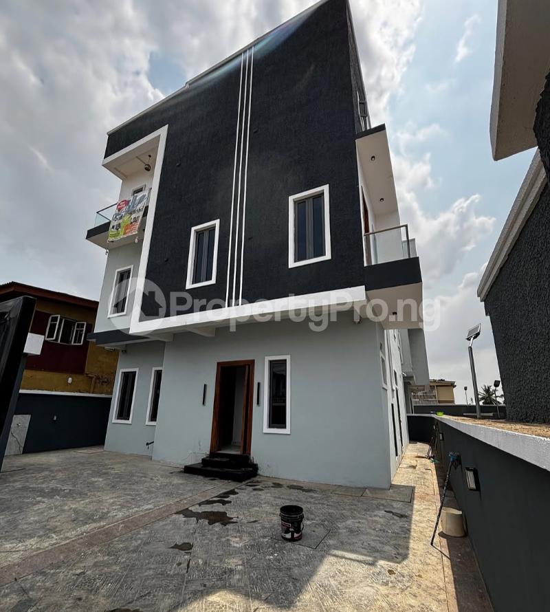 5 bedroom House for sale Adeniyi Jones Ikeja Lagos