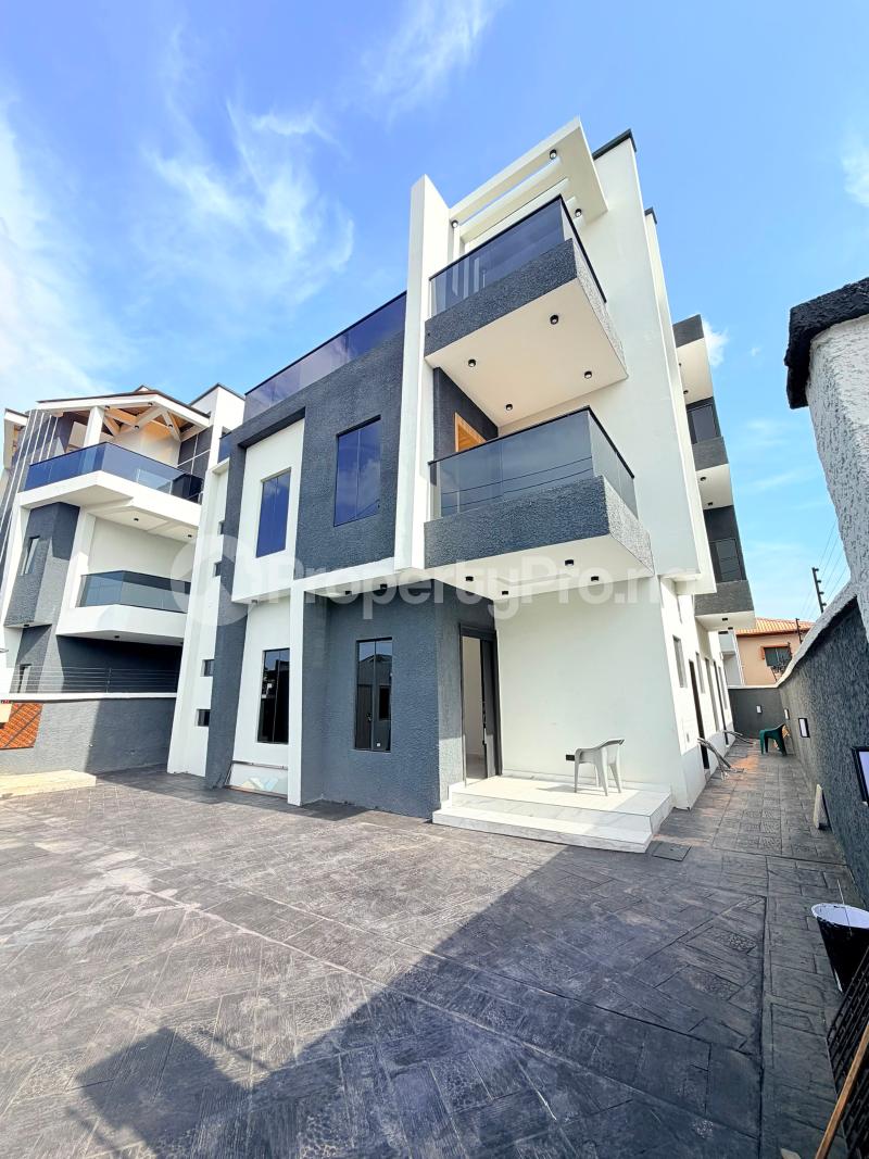 5 bedroom House for sale Omole phase 1 Ojodu Lagos