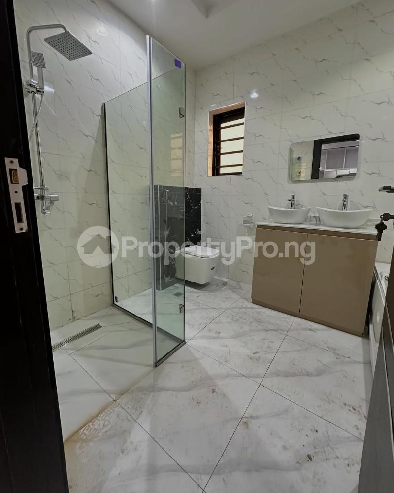 5 bedroom House for sale Magodo GRA Phase 1 Ojodu Lagos