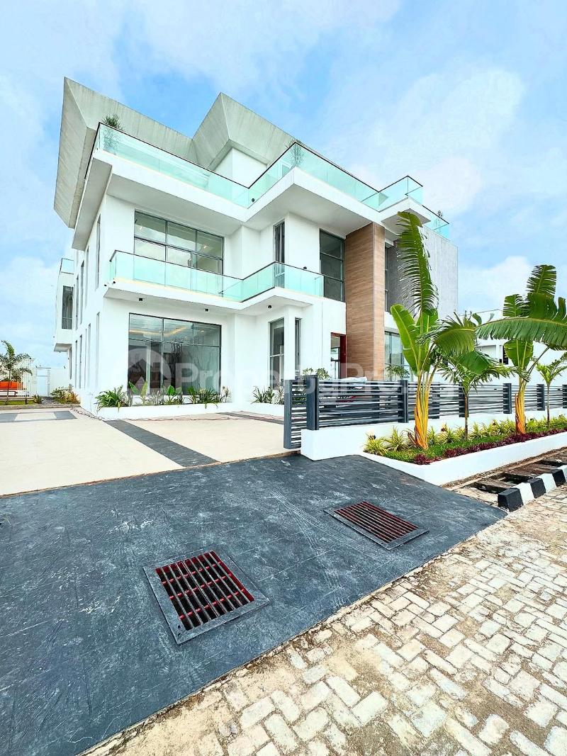 5 bedroom House for sale Osapa london Lekki Lagos