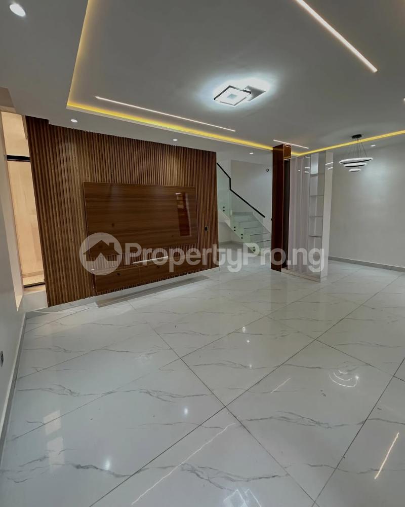 5 bedroom House for sale Magodo GRA Phase 1 Ojodu Lagos