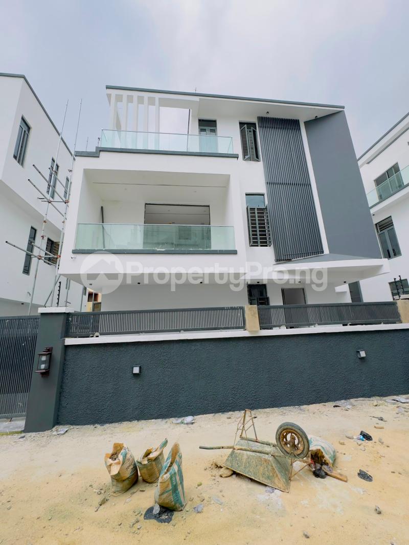 5 bedroom House for sale Omole phase 2 Ojodu Lagos