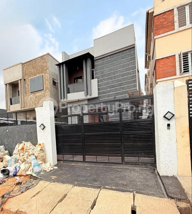 5 bedroom House for sale Olowora Ojodu Lagos