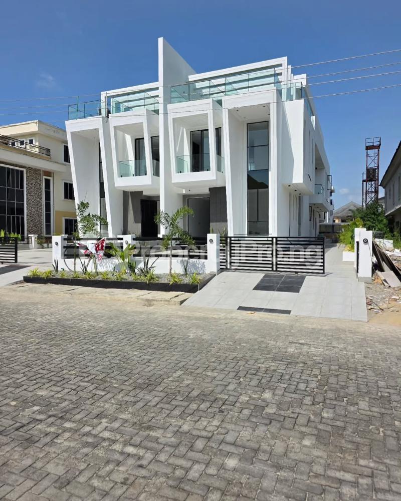 5 bedroom House for sale Osapa london Lekki Lagos