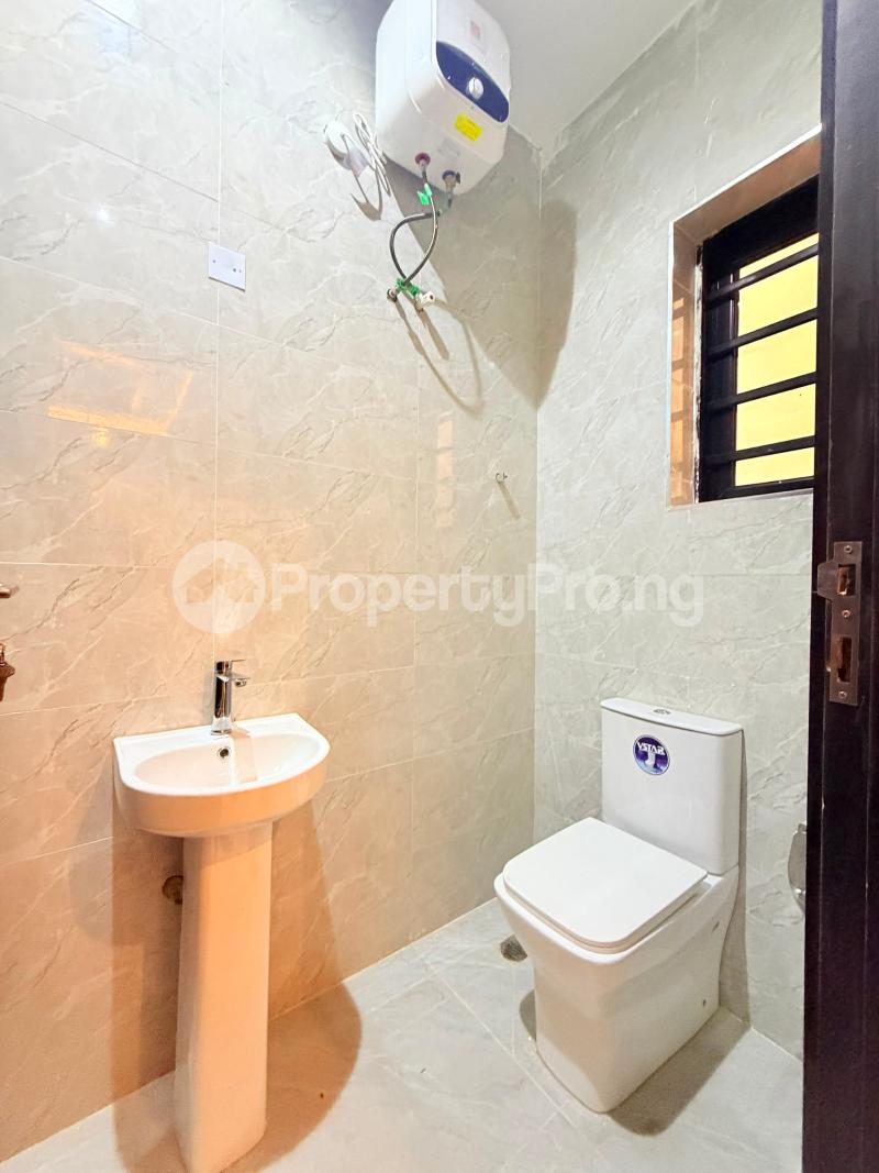5 bedroom House for sale Magodo GRA Phase 1 Ojodu Lagos