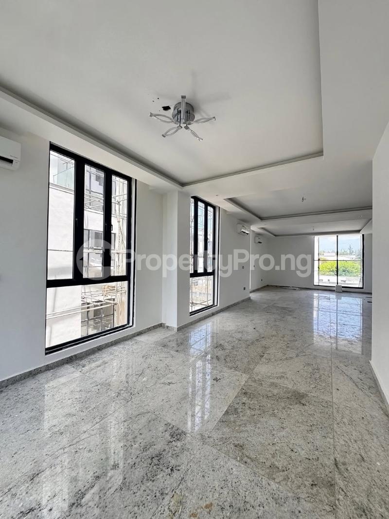 5 bedroom House for sale Banana Island Ikoyi Lagos