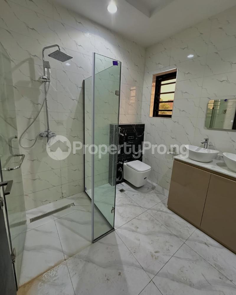 5 bedroom House for sale Magodo GRA Phase 1 Ojodu Lagos