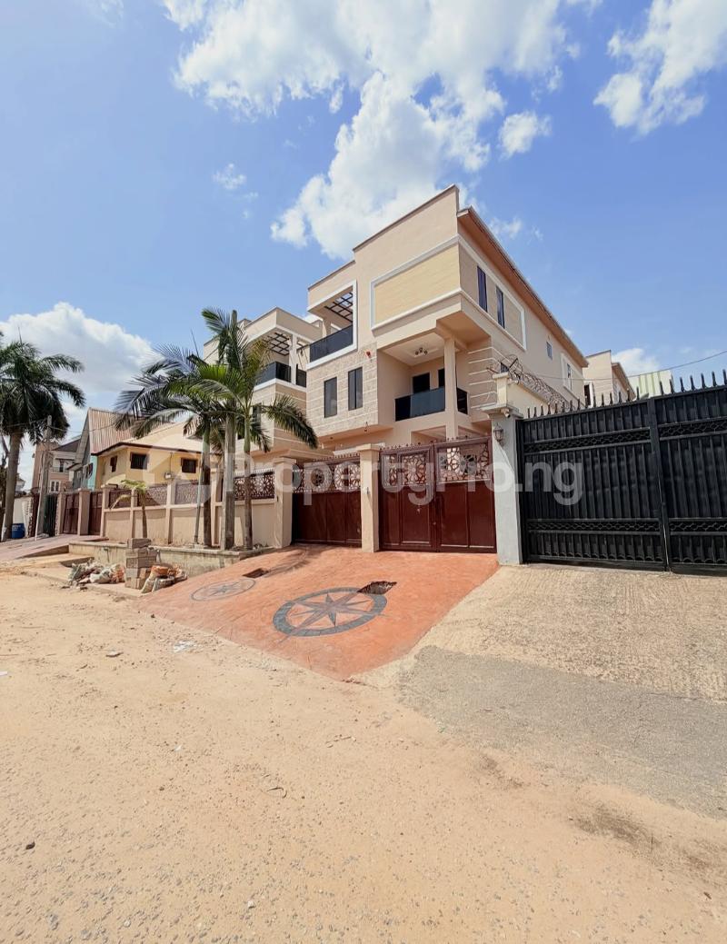 5 bedroom House for sale Omole phase 1 Ojodu Lagos