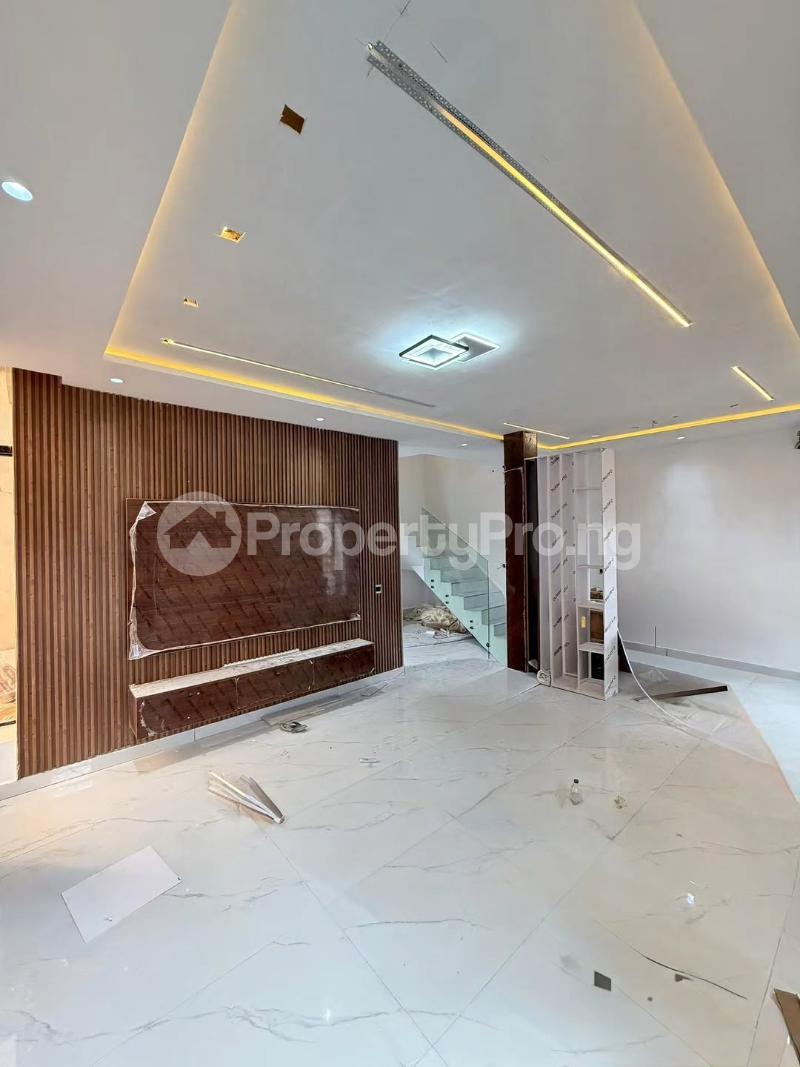 5 bedroom House for sale Magodo GRA Phase 1 Ojodu Lagos
