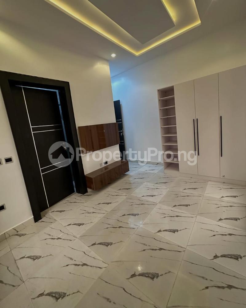 5 bedroom House for sale Magodo GRA Phase 1 Ojodu Lagos