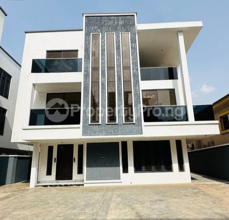 5 bedroom House for sale Omole phase 1 Ojodu Lagos