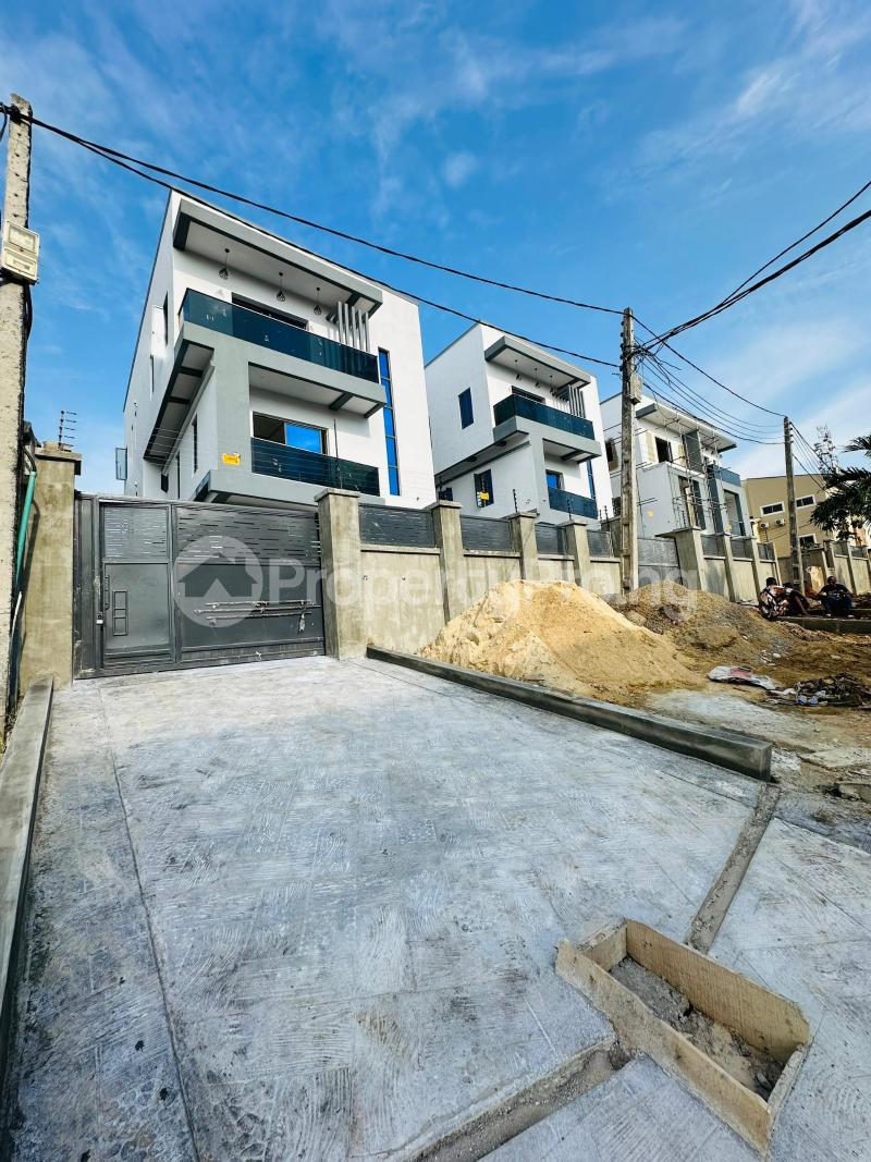 5 bedroom House for sale Magodo GRA Phase 2 Kosofe/Ikosi Lagos