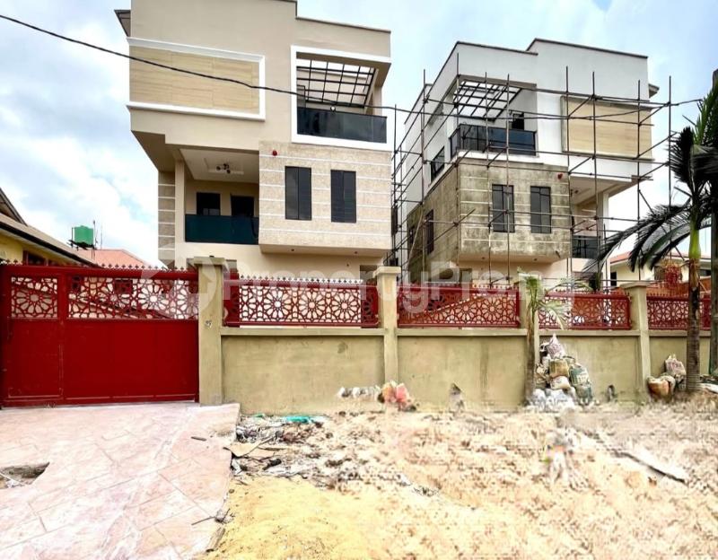 5 bedroom House for sale Omole phase 1 Ojodu Lagos