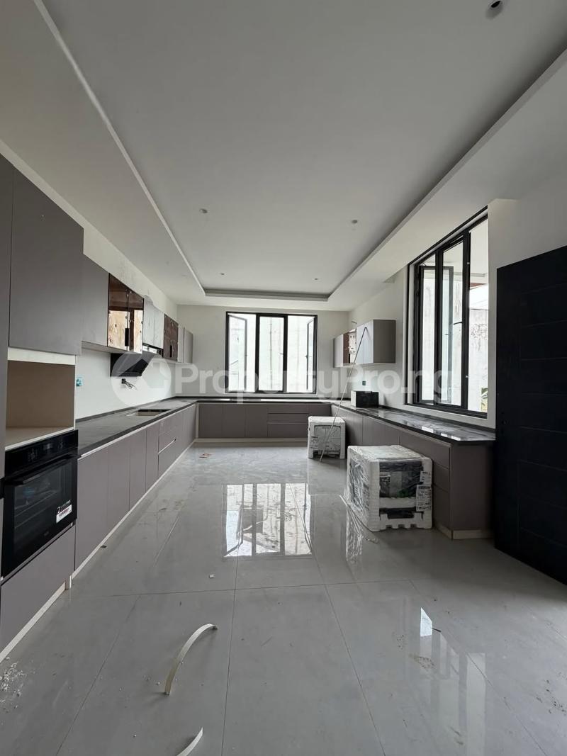5 bedroom House for sale Banana Island Ikoyi Lagos
