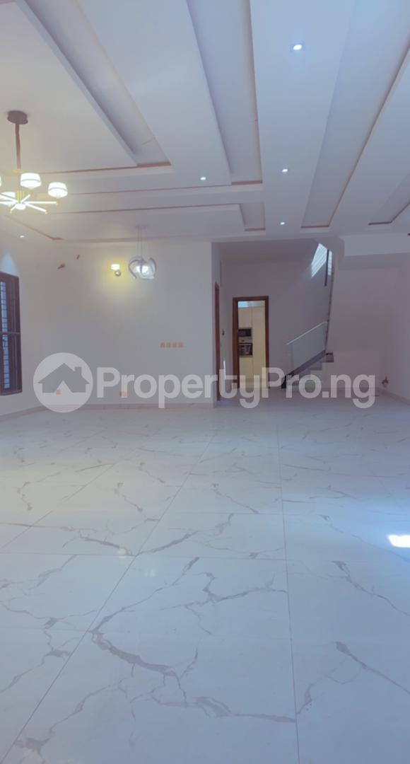 5 bedroom House for rent 4 Ikate Lekki Lagos