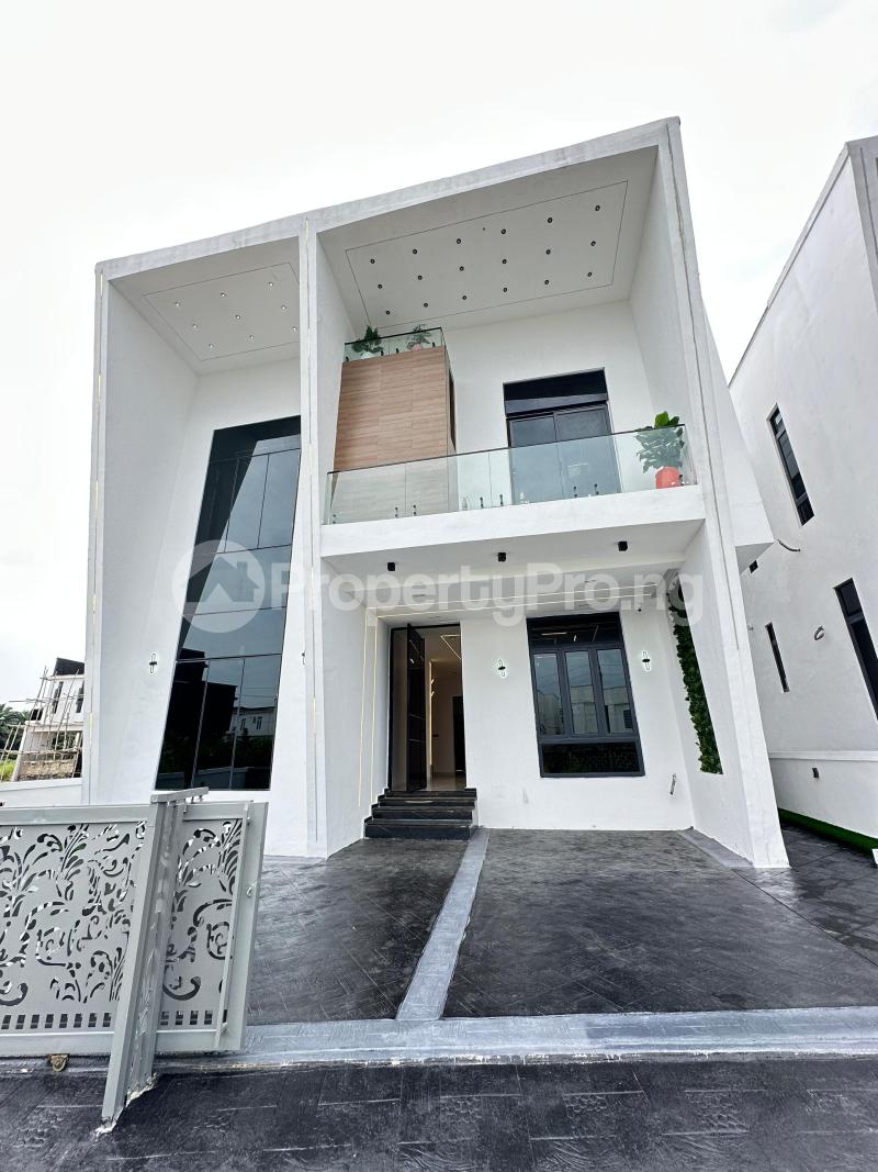 5 bedroom House for sale Estate 2nd Toll Gate Lekki Lagos