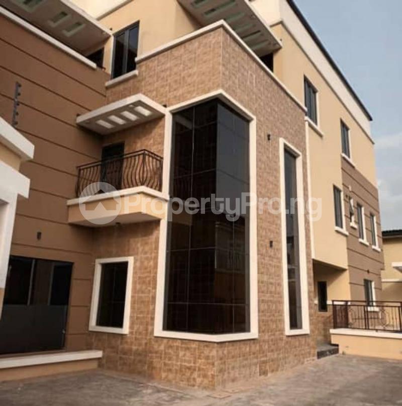 5 bedroom House for sale Estate Omole phase 1 Ojodu Lagos