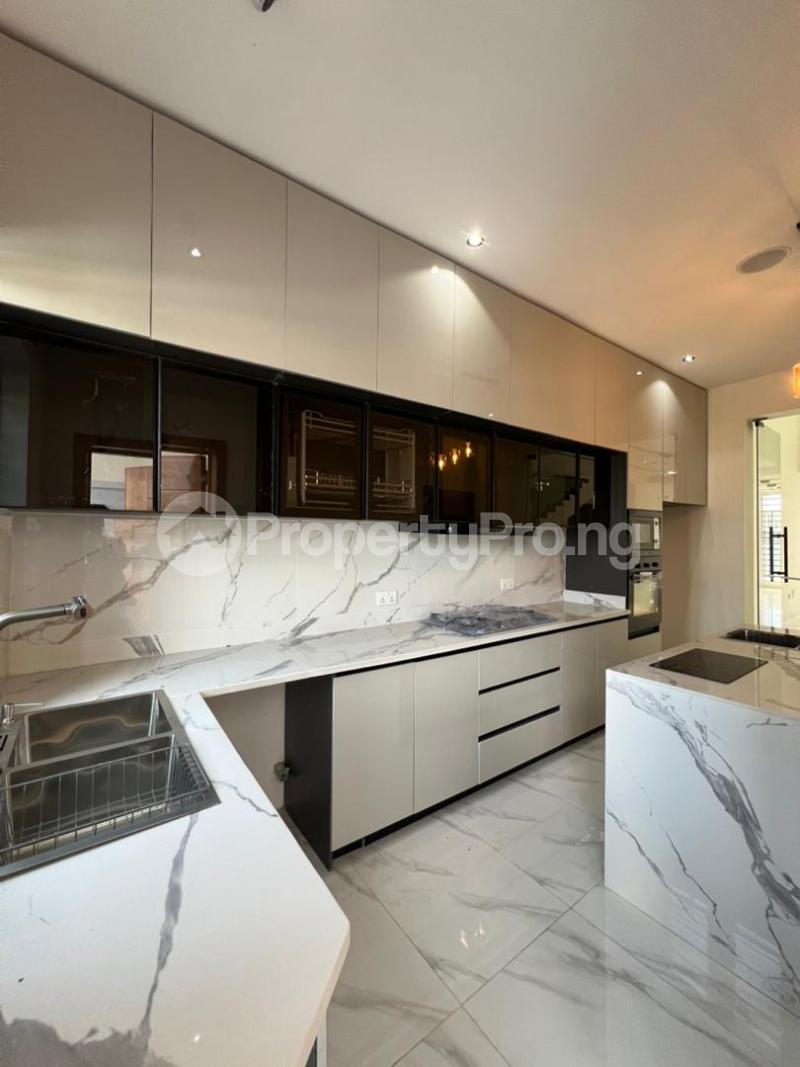 5 bedroom House for sale Ajah Lagos