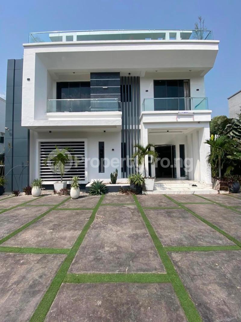 5 bedroom House for sale Osapa london Lekki Lagos