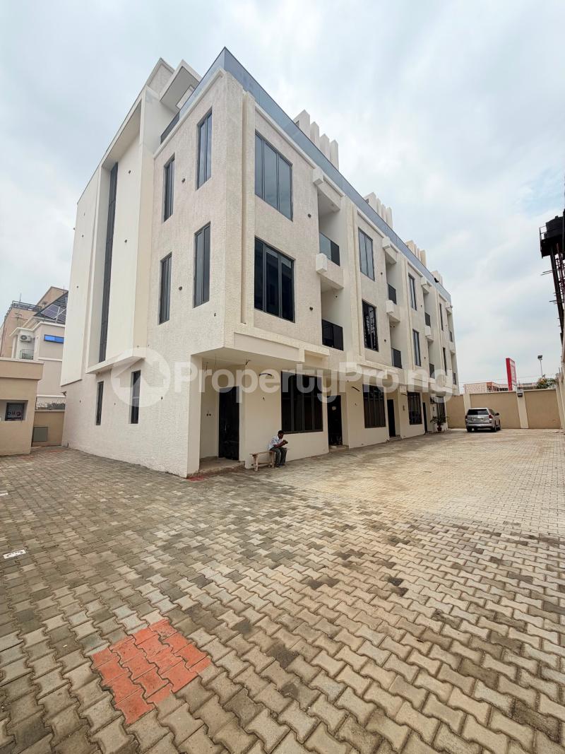 5 bedroom House for rent Jahi Abuja