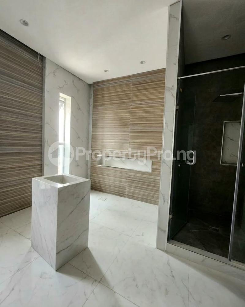 5 bedroom Flat / Apartment for sale Banana Island Road, Ikoyi Lagos