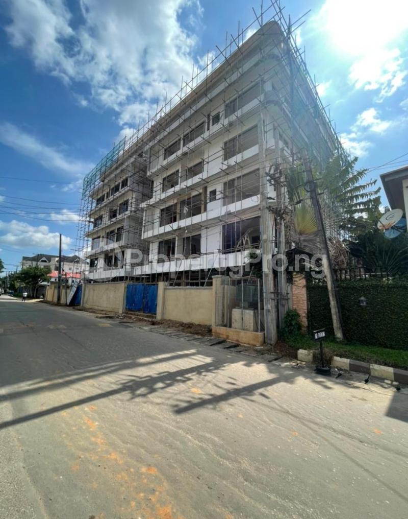 5 bedroom Flat / Apartment for sale Shonibare Estate Maryland Lagos - 5