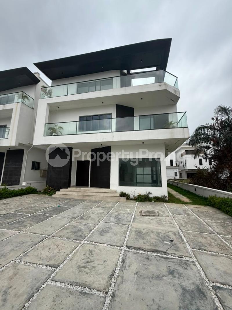 5 bedroom House for sale Ikota Lekki Lagos