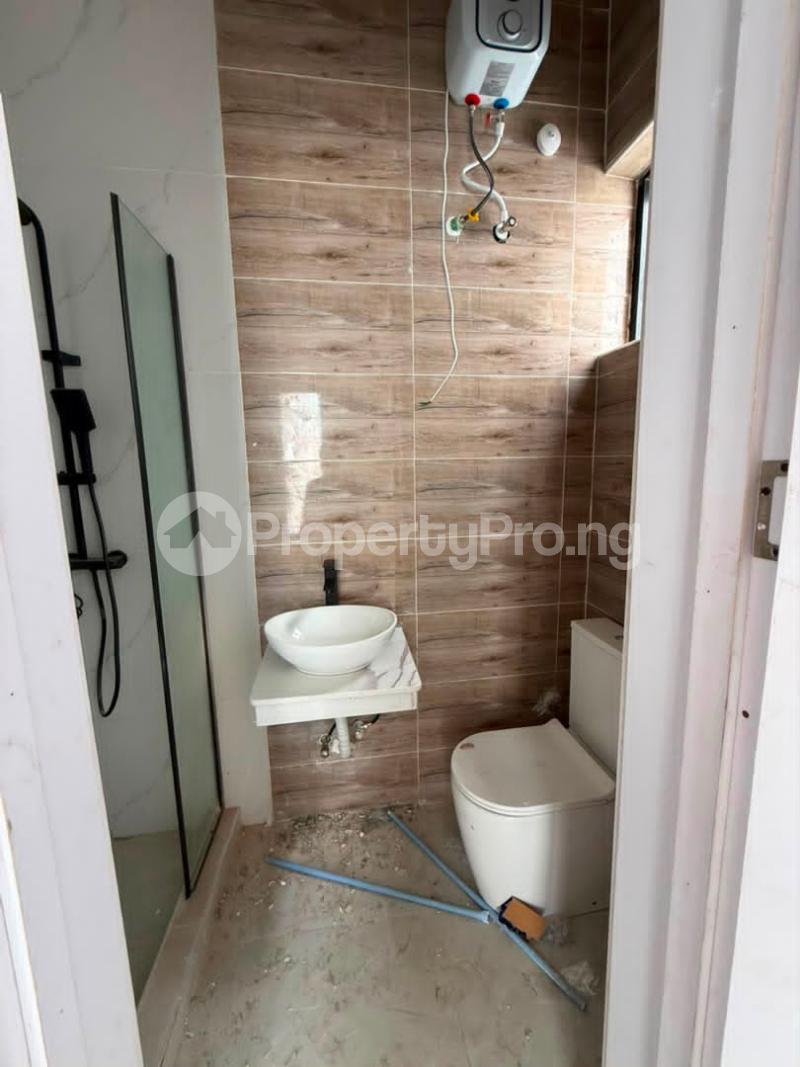 5 bedroom House for sale Chevron Lekki Lagos