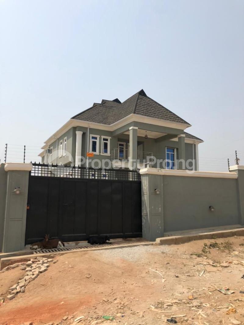 5 bedroom House for rent Gbopa, Ologuneru Eleyele Ibadan Oyo