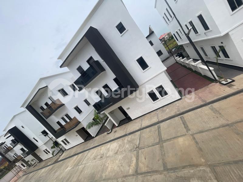 6 bedroom House for sale By Naval Quarters Jahi Abuja