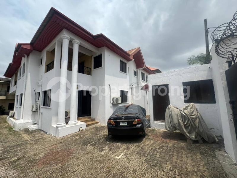 5 bedroom House for sale Omole phase 1 Ojodu Lagos