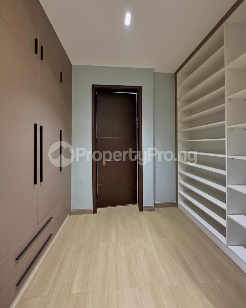 5 bedroom House for sale Opebi Ikeja Lagos