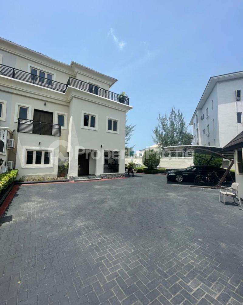 5 bedroom House for sale Banana Island Ikoyi Lagos