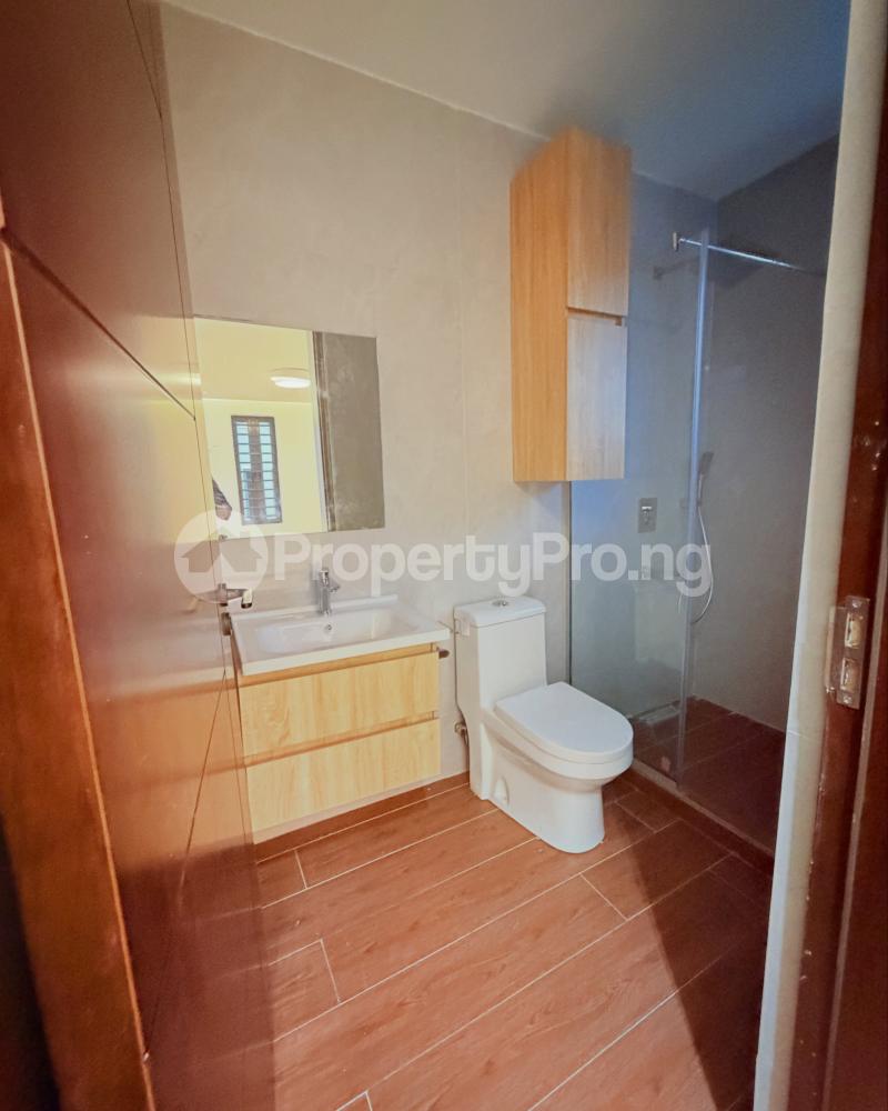 5 bedroom House for sale Opebi Ikeja Lagos