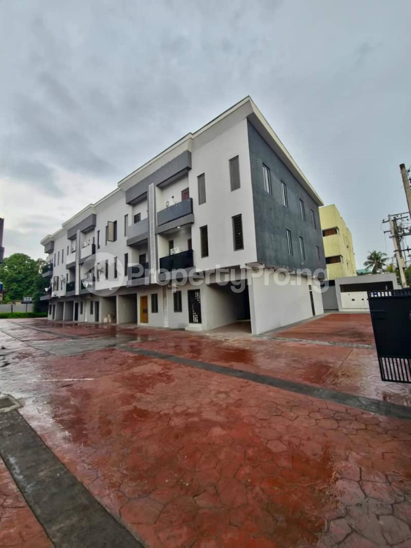 5 bedroom House for sale Estate Shonibare Estate Maryland Lagos - 0